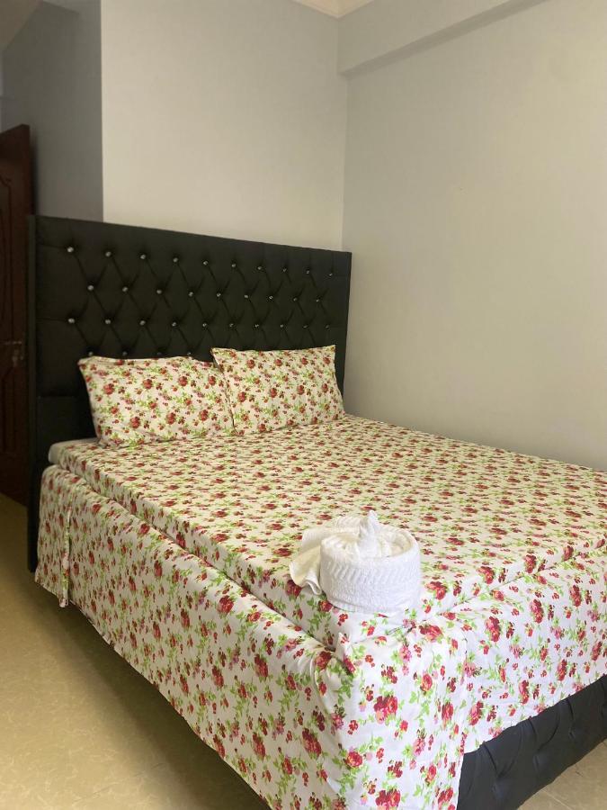Beachfront M. A.Apartment Дар ес Саалам Екстериор снимка