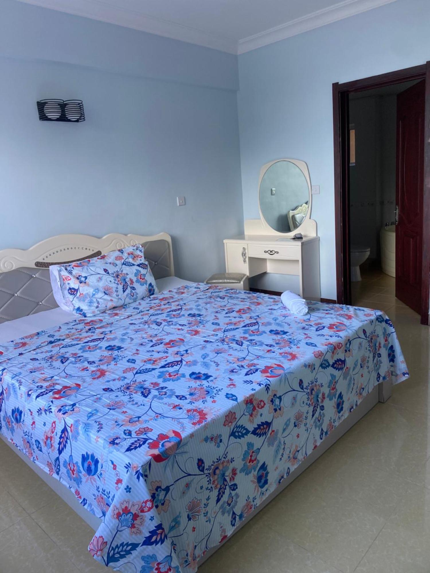 Beachfront M. A.Apartment Дар ес Саалам Екстериор снимка