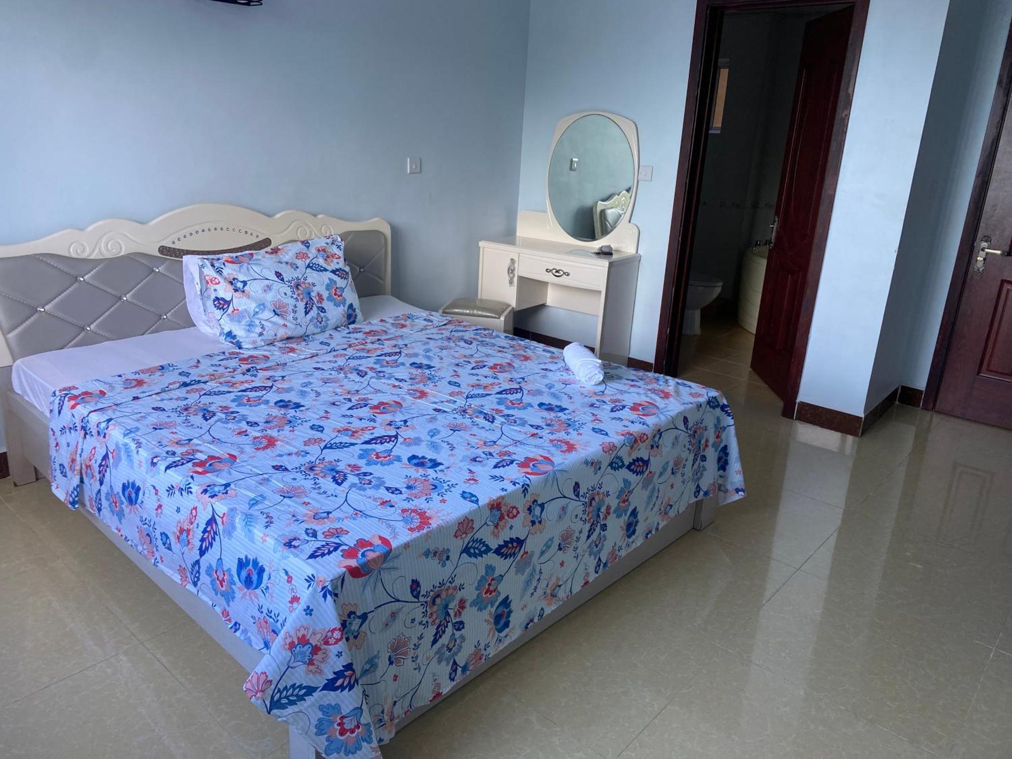 Beachfront M. A.Apartment Дар ес Саалам Екстериор снимка